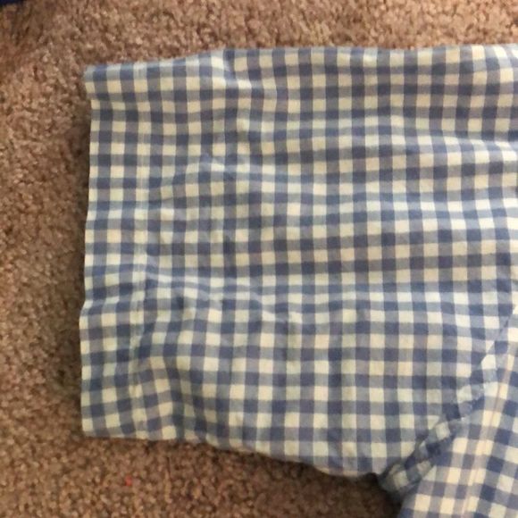 Carhartt- blue and white plaid button down short sleeve- small - Picture 3 of 8